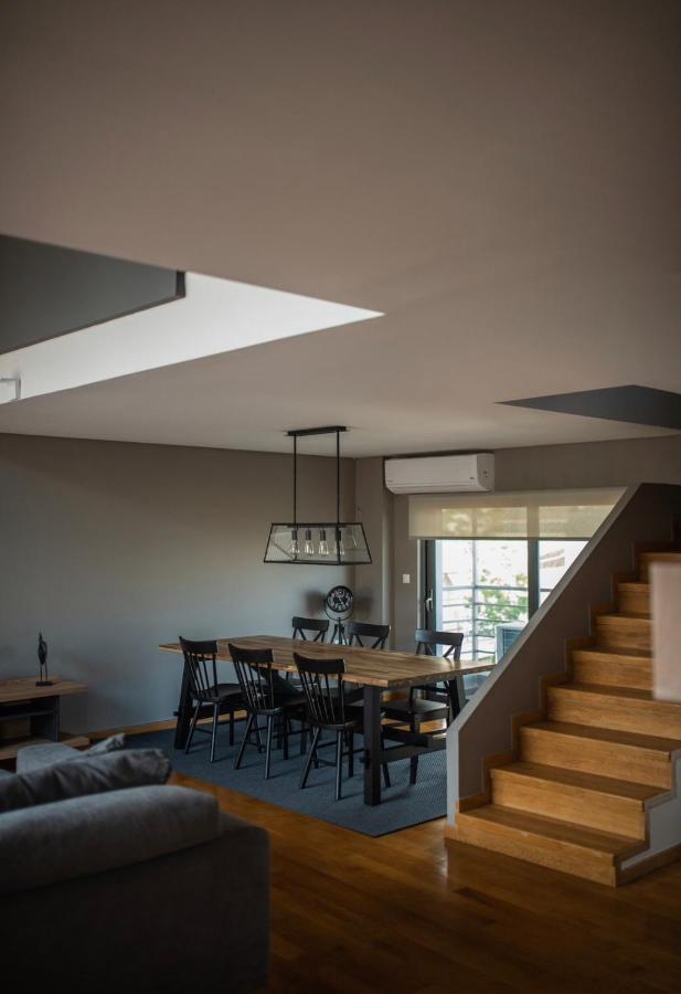 Minimal Brand New Loft Next To Subway Apartment Атина Екстериор снимка